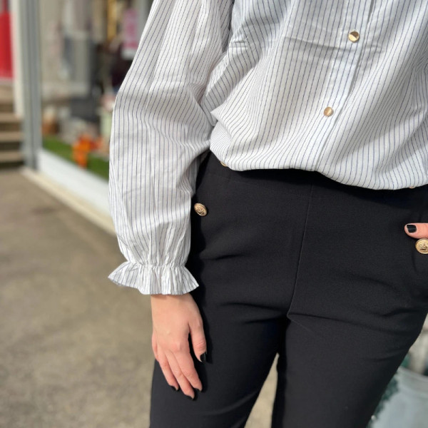 Chemise blanche à rayures