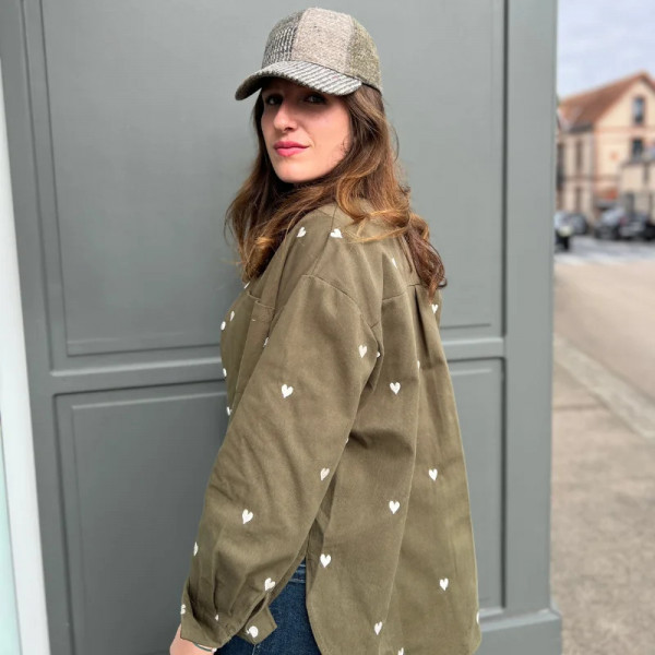Surchemise kaki cœurs brodés