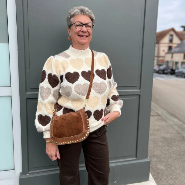 Pull à cœurs