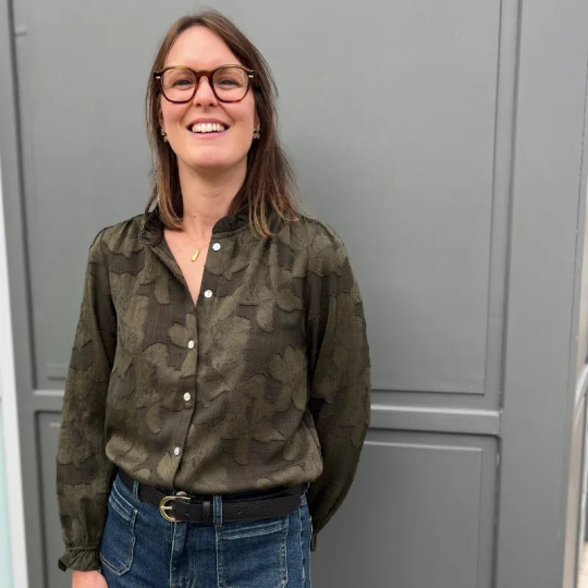 Chemise kaki brodée