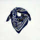 Foulard carré bleu motifs végétaux