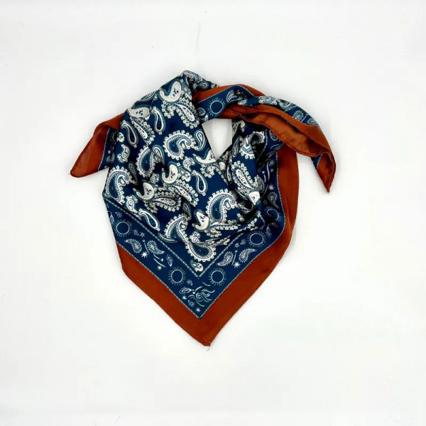 Foulard carré bleu et marron