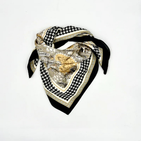 Foulard carré chic à motifs