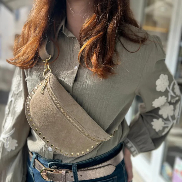 Chemise femme vert sauge brodée