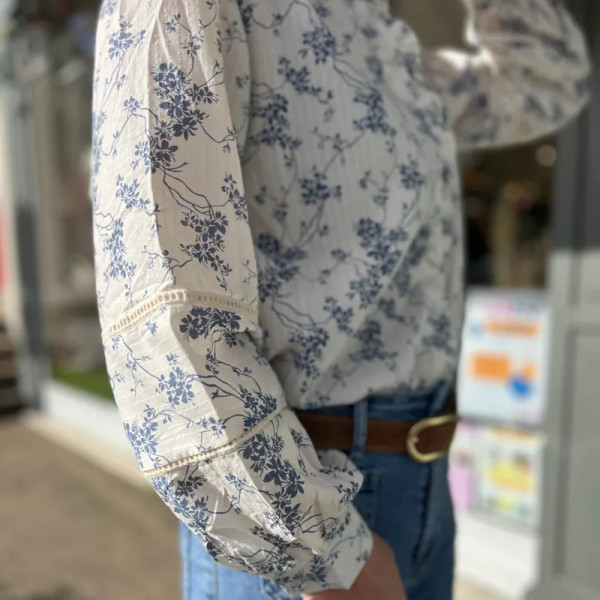 Chemise bohème fleurie