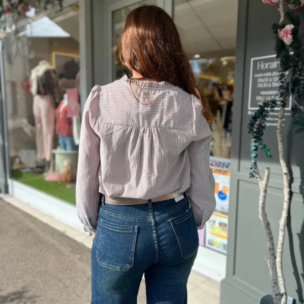 Chemise à rayure brodée