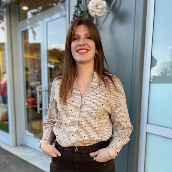 Chemise motifs carreaux et coeurs