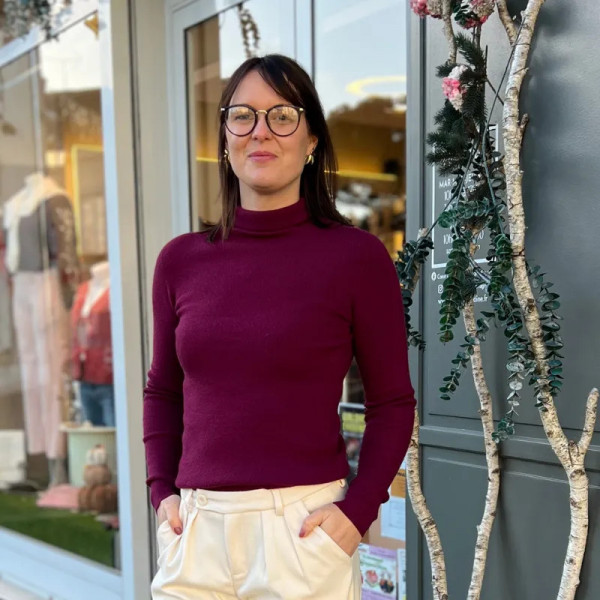 Sous pull bordeaux à col roulé