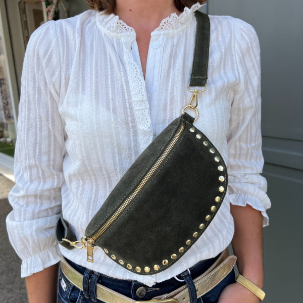 Chemise blanche brodée