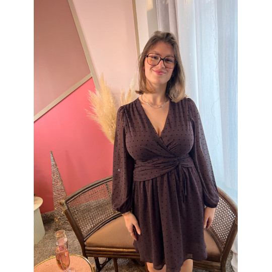 Robe marron à poids
