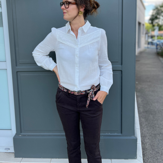 Pantalon Chino marron pour femme