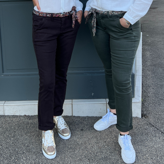 Pantalon Chino marron pour femme