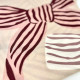 Foulard beige motifs nœuds