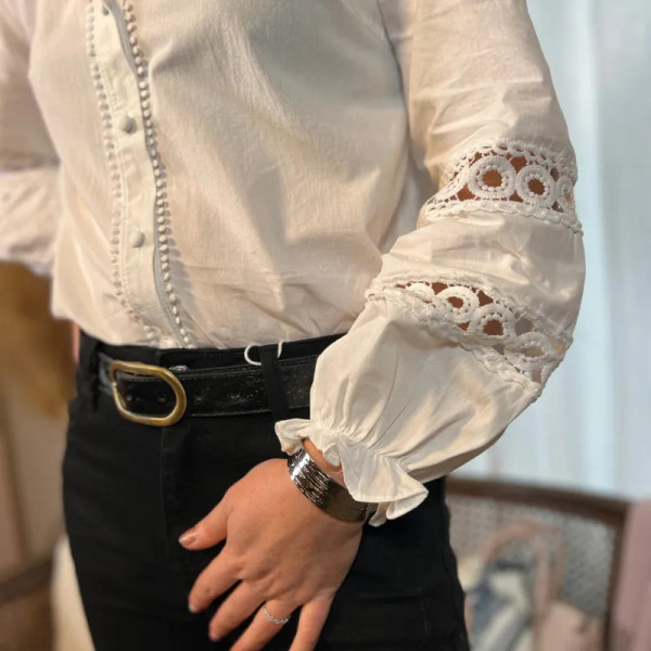 Chemise romantique blanche