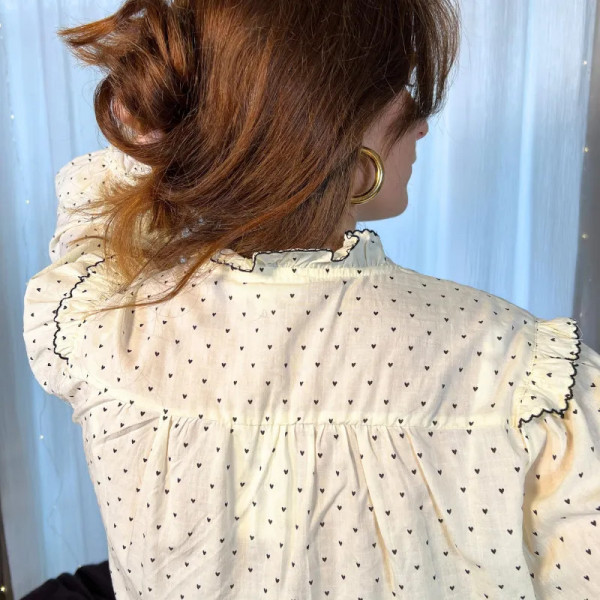 Chemise romantique à cœur