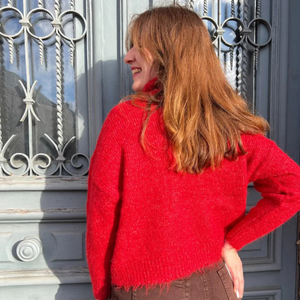 Pull femme à col roulé rouge