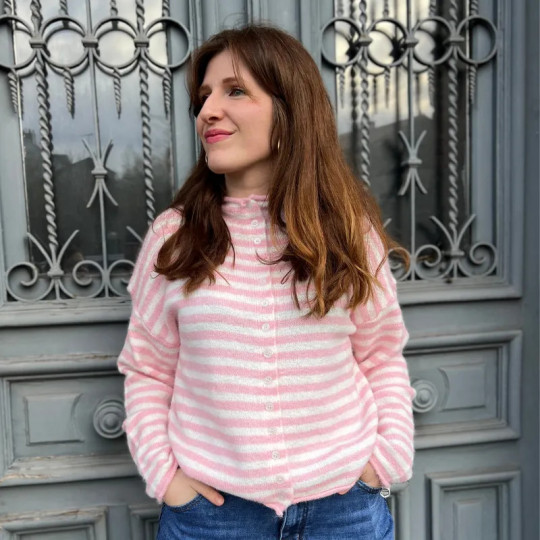 Gilet femme tendance rose pâle à rayures