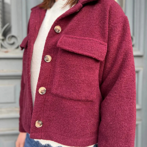 Veste courte femme tendance bordeaux