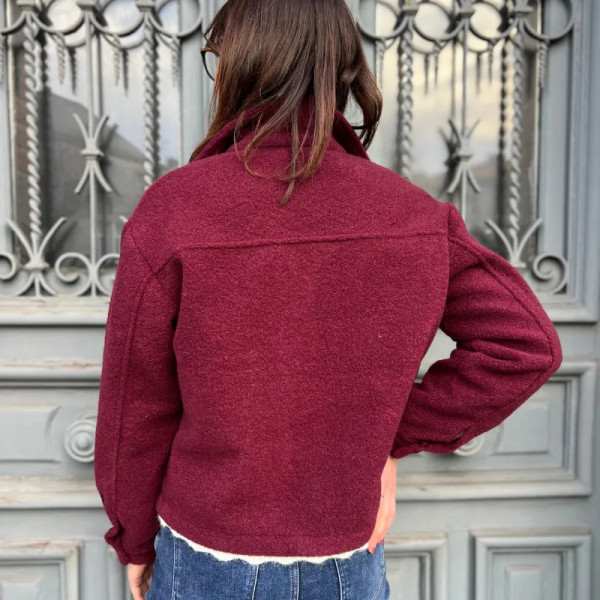 Veste courte femme tendance blanche