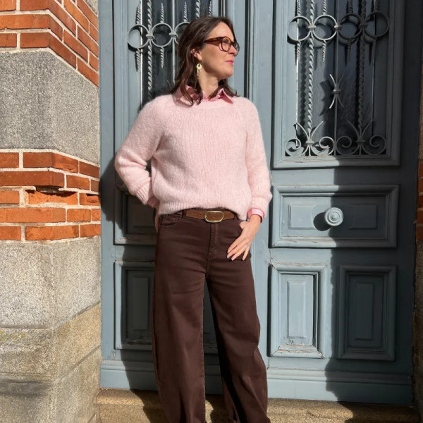 Chemise femme cintrée rose à rayures blanches | Col à volants