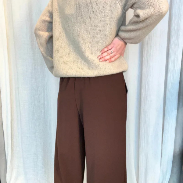 Pantalon fluide marron pour femme confortable