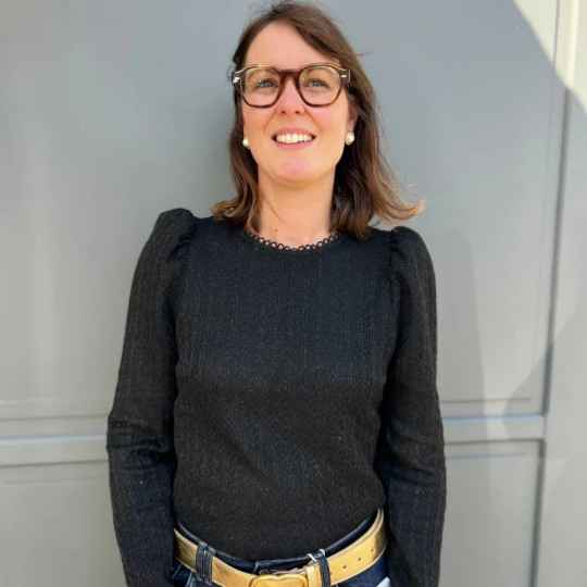 Blouse femme noire irisée
